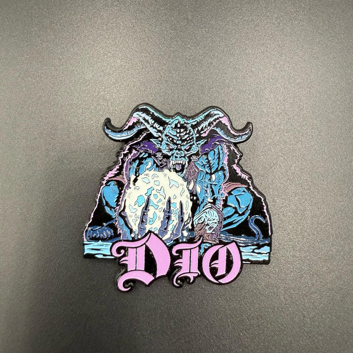 Dio - Master Of The Moon - Pin